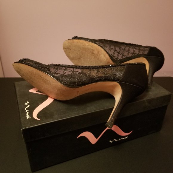 High heels - Picture 4 of 5